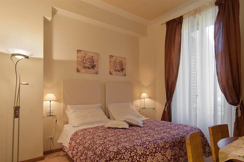 フィレンツェ Bed&Bed Cassia Bed & Breakfast エクステリア 写真